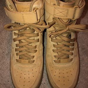 Air Force 1's Wheats